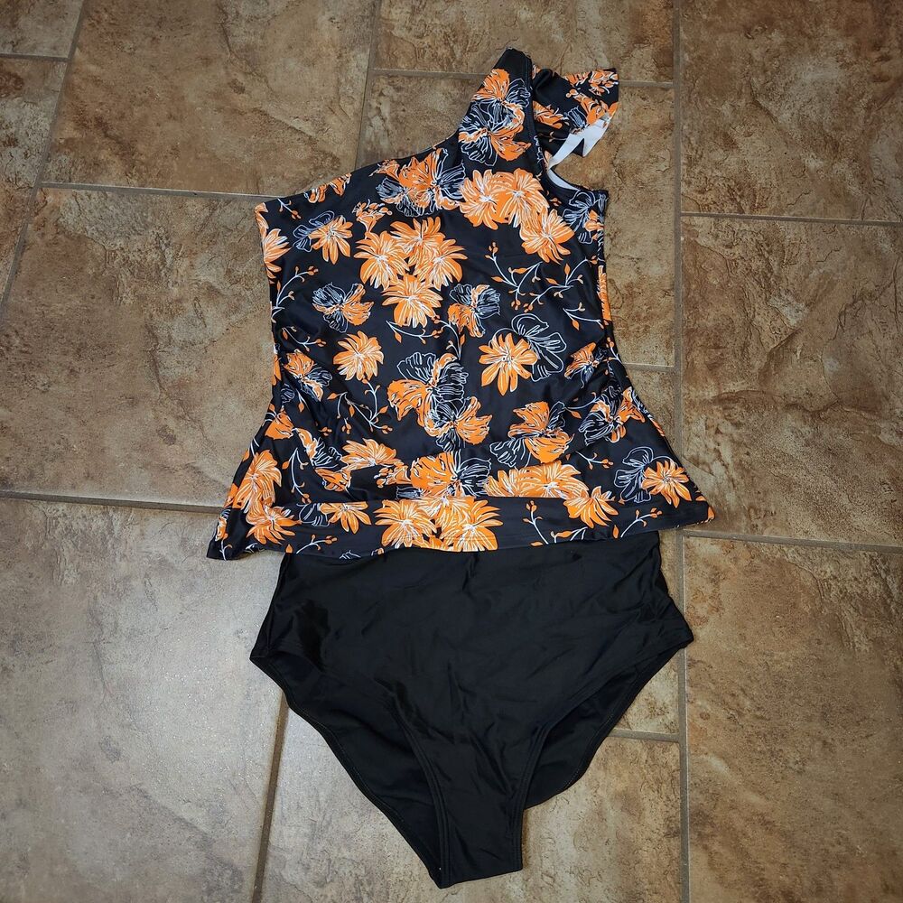 Marinavida Women’s Two-Piece Swimsuit – Size Medium